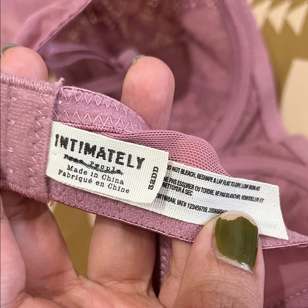 Free people intimately Lace Balconette Bra in Lavender Pink - Picture 3 of 3